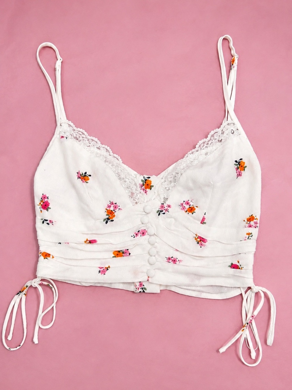 Sky to Moon 🌙 Floral Crop Top with lace &  ruched bodice detailing ✨Size Small